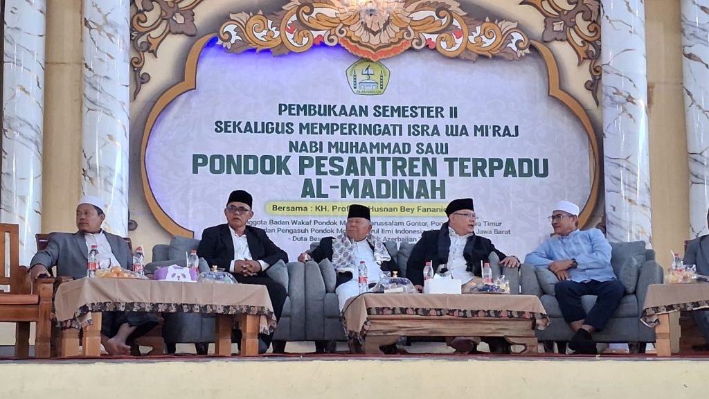 Pondok Pesantren Terpadu Al-Madinah Jonggol Buka Semester Genap dan Peringati Isra’ Mi’raj Nabi Muhammad SAW