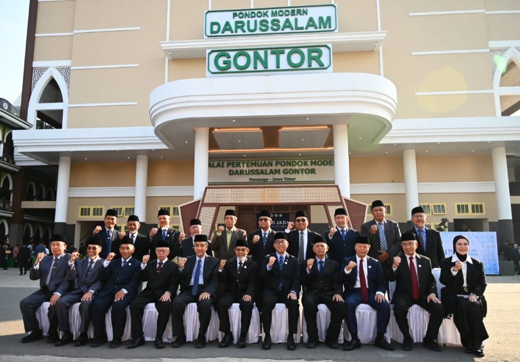 Untaian Doa dalam Reuni Akbar PTD, IPD, ISID, dan UNIDA Gontor